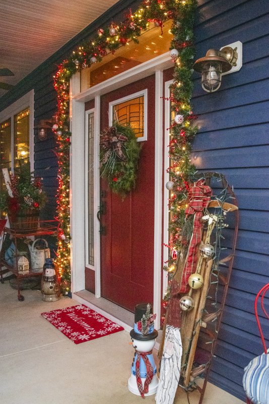 Holiday House Tour participants find a warm welcome at Lori and Kevin Morrow’s festively decorated home on Union Street.